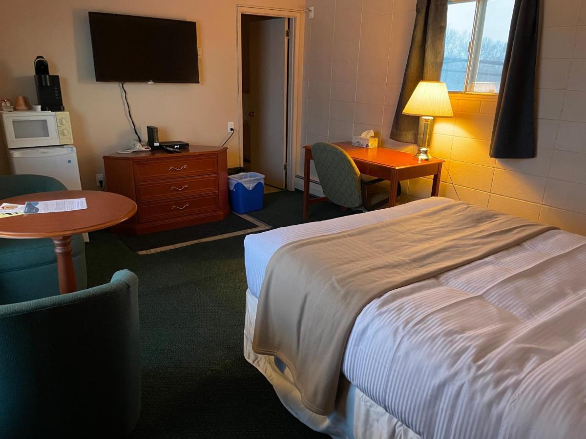Matador Motel Drayton Valley Εξωτερικό φωτογραφία