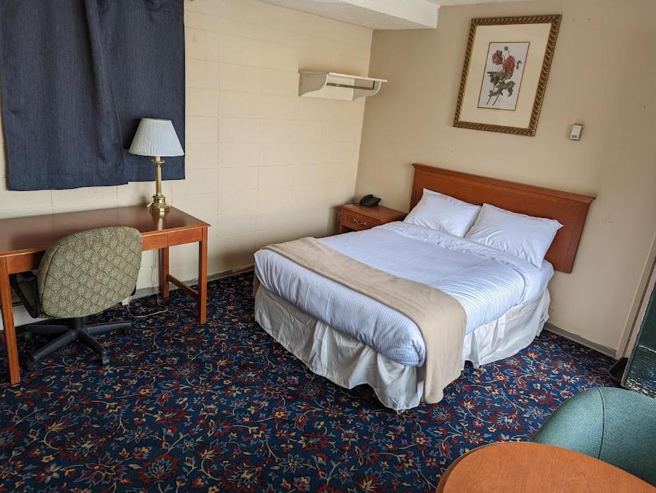 Matador Motel Drayton Valley Εξωτερικό φωτογραφία